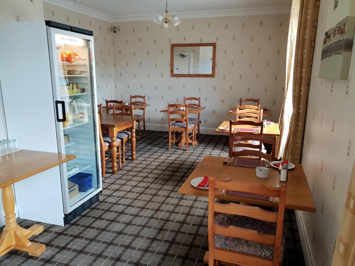 Commercial Hotel Алнесс Экстерьер фото